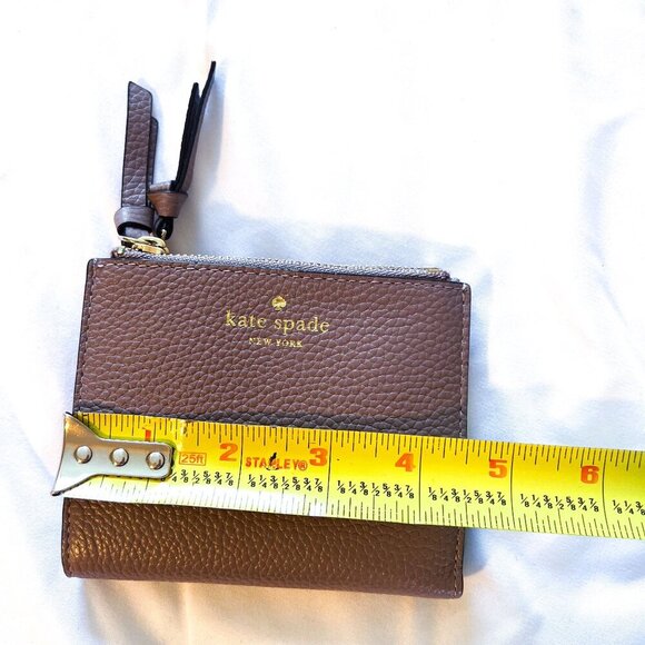 Kate Spade Small Malea Bifold Wallet Tan NWOT NEW - Picture 7 of 7